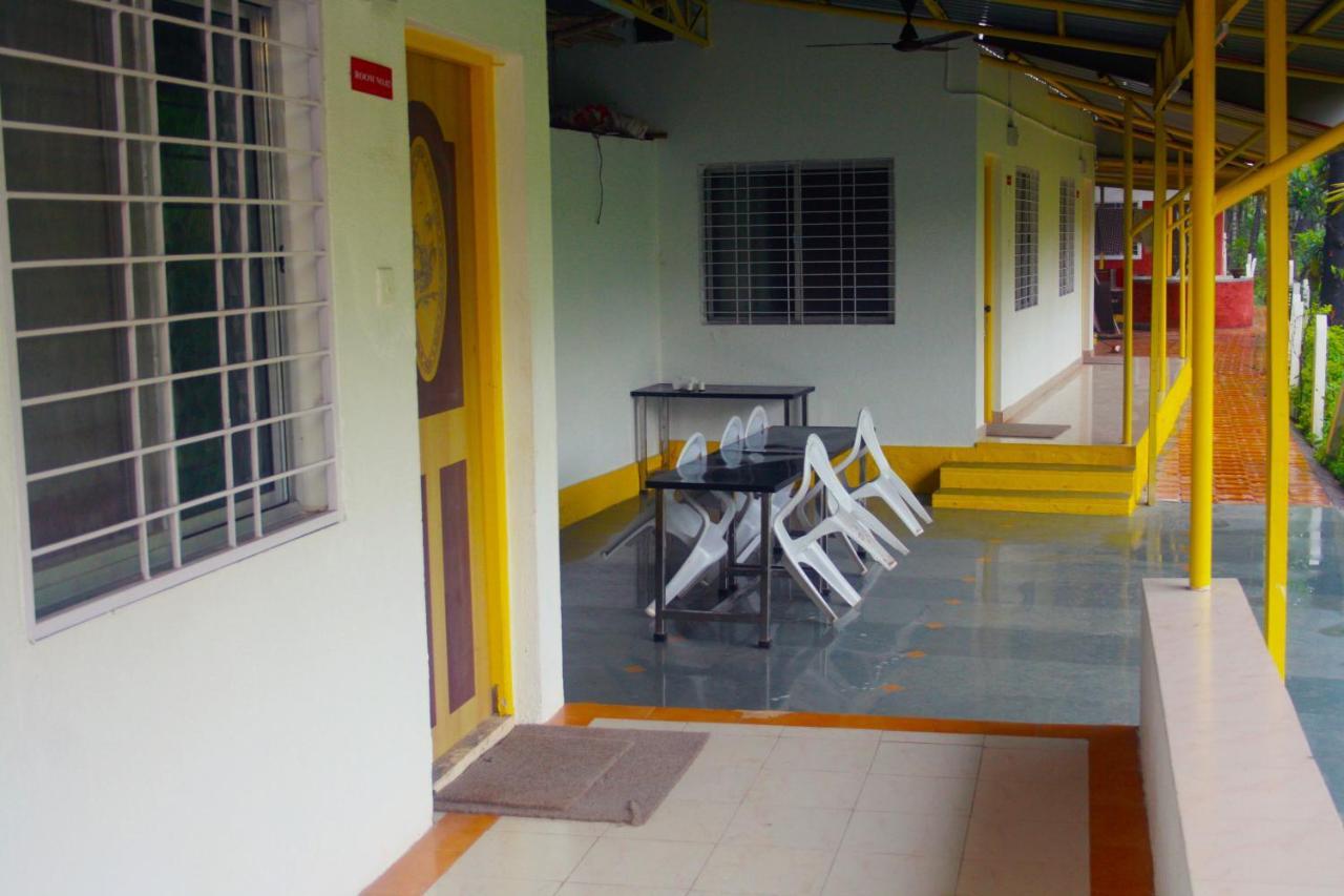 Anahat Cottages Diveāgar Buitenkant foto