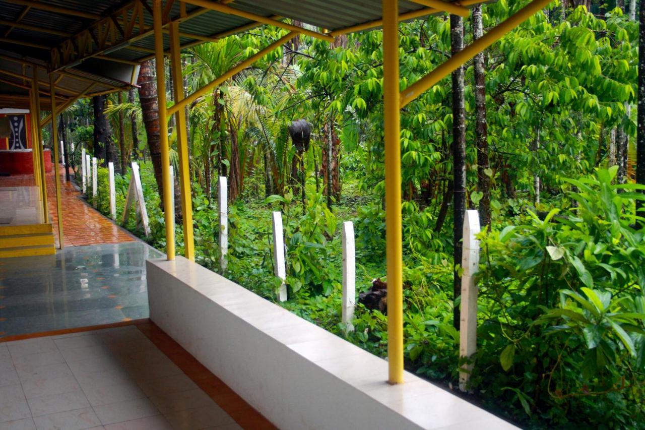 Anahat Cottages Diveāgar Buitenkant foto